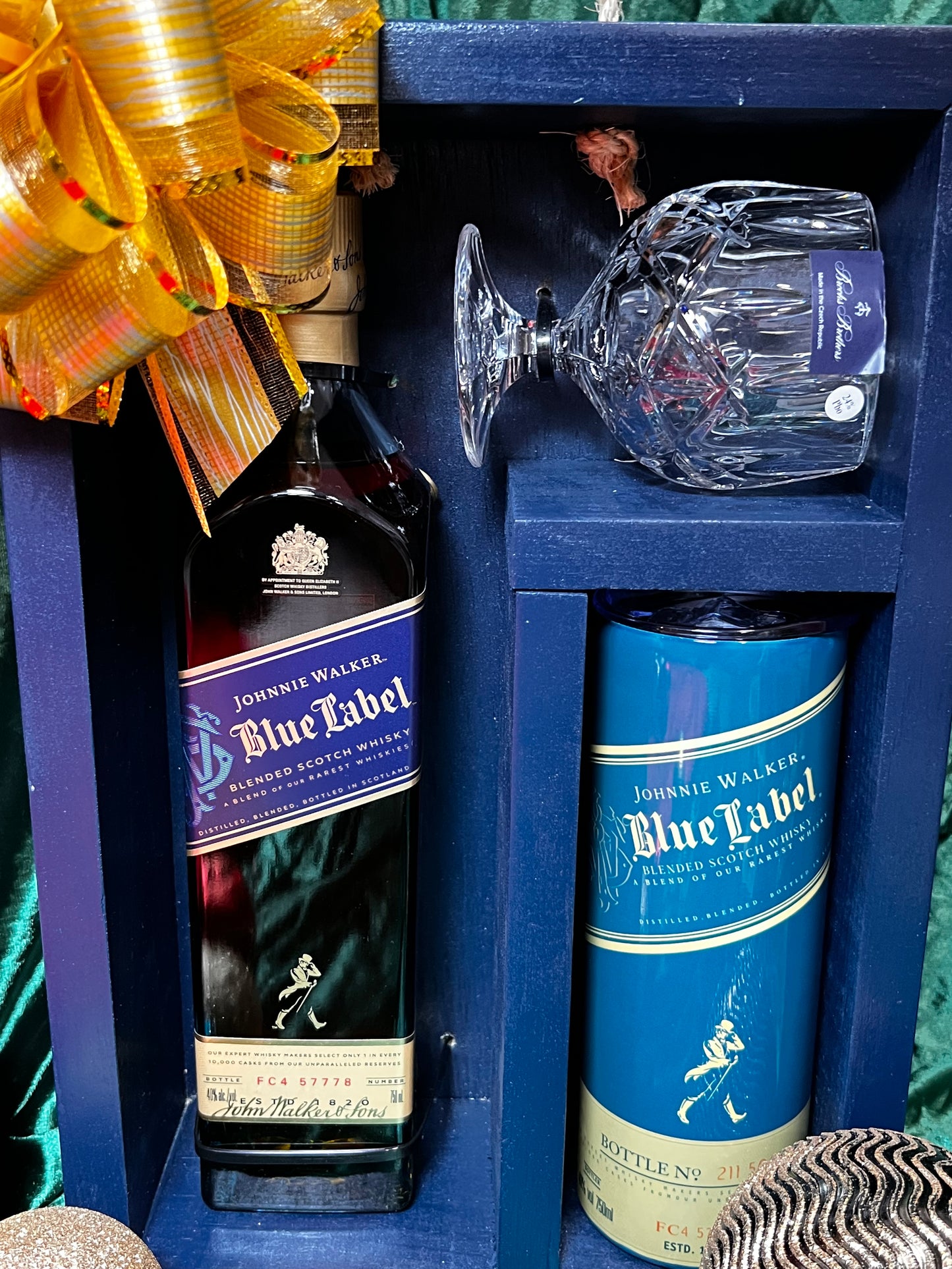 GRAB AND GO BLUE BOX