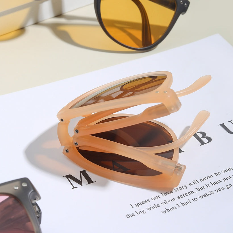 FOLDABLE SUNGLASSES