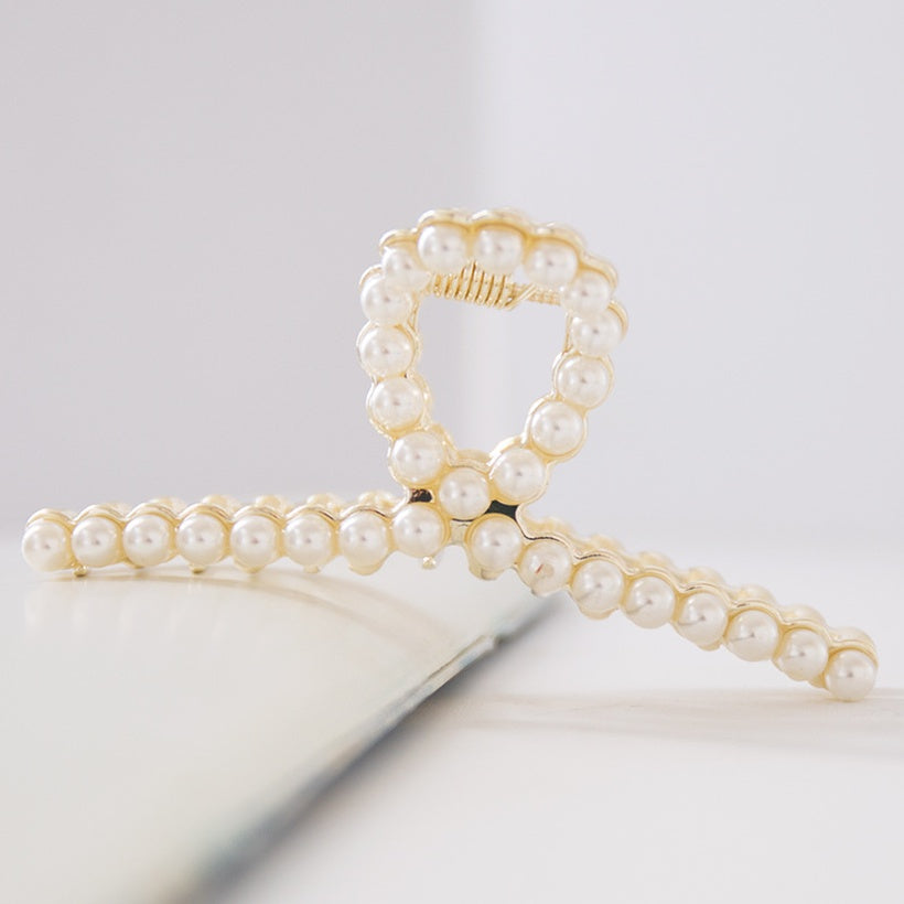 Pearls Hair Claws