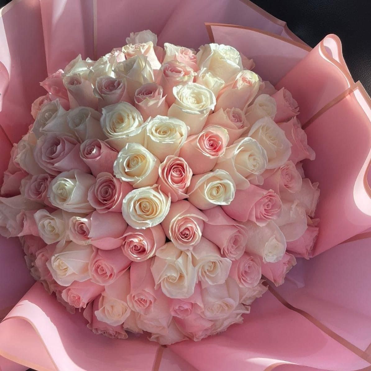 WHITE & PINK BOUQUET